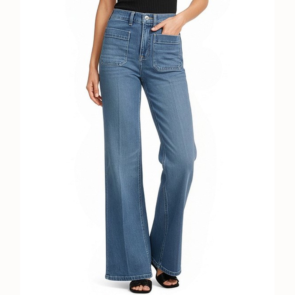 SPANX - Patch Pocket Flare‎ Jeans